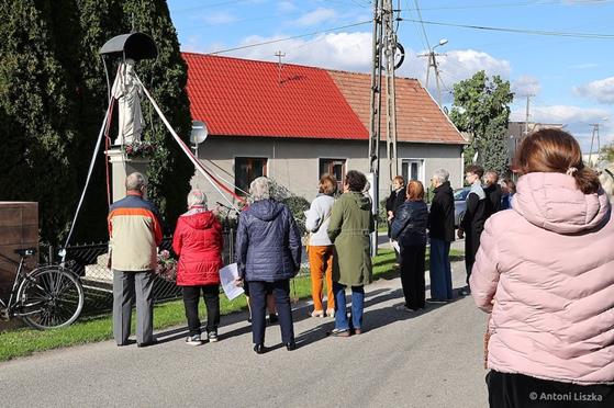 Koronka Na ulicach 003.jpg